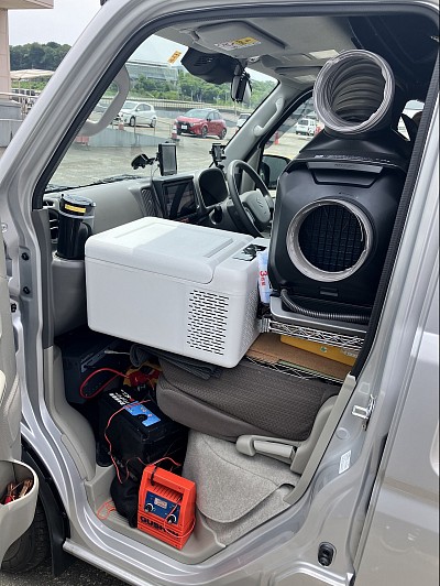 夏場４０度近い日も、荷室のみを一気に１６度まで冷やします👁️